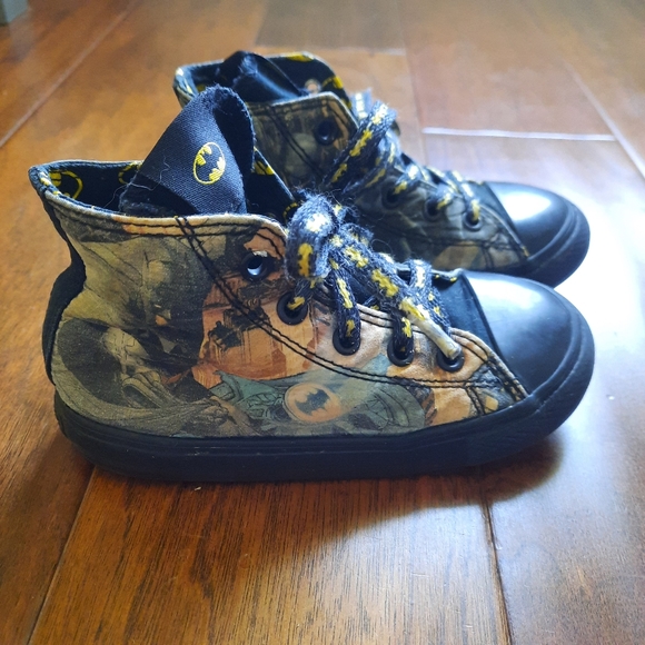 Batman converse - Picture 4 of 6